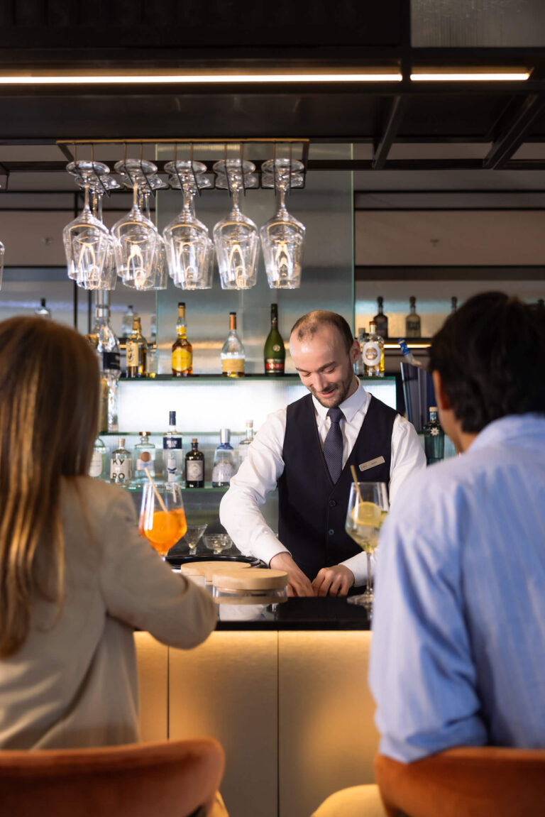 bartender getränke vorbereitet